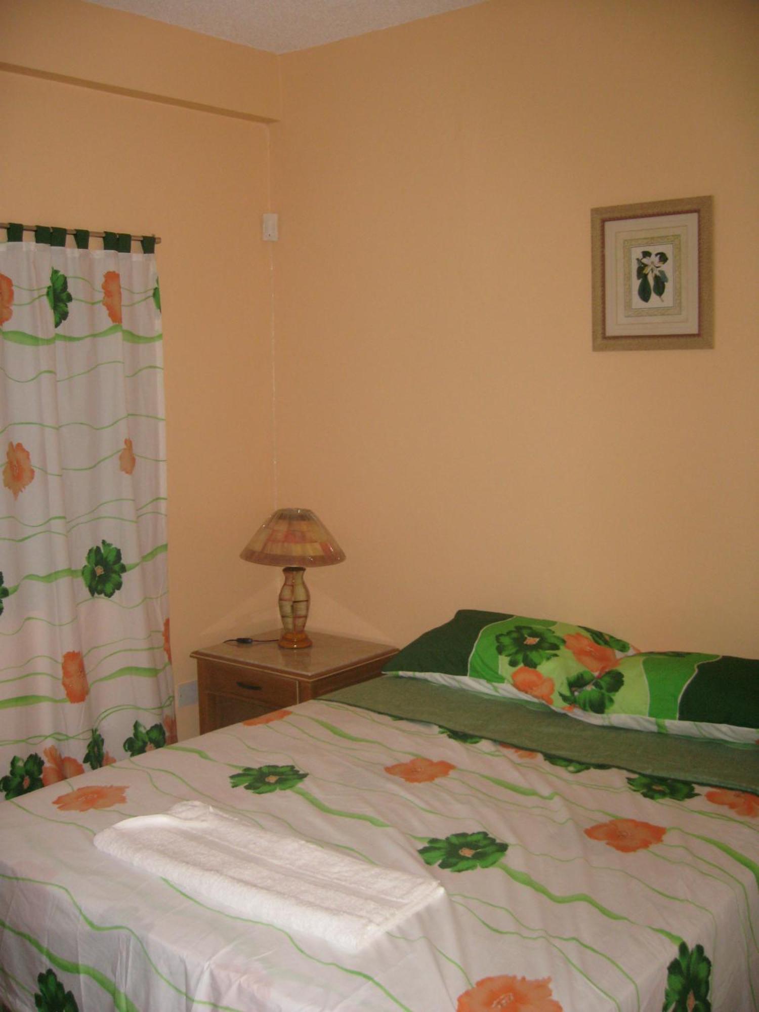 Anne Marie Villas Castries Exteriör bild