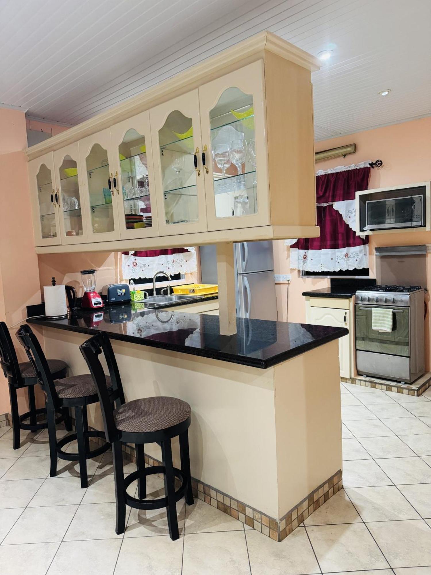 Anne Marie Villas Castries Exteriör bild